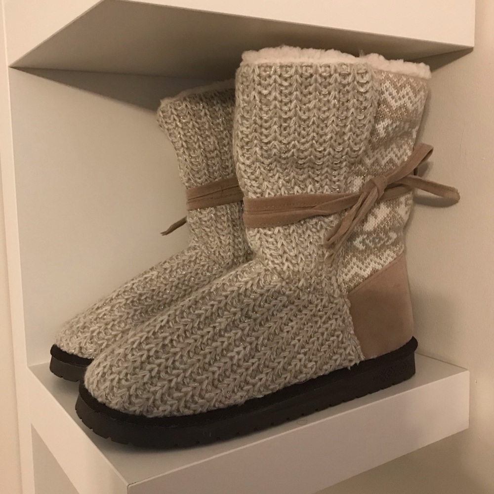 Essential’s by Muk Luks Knit Women's Boots